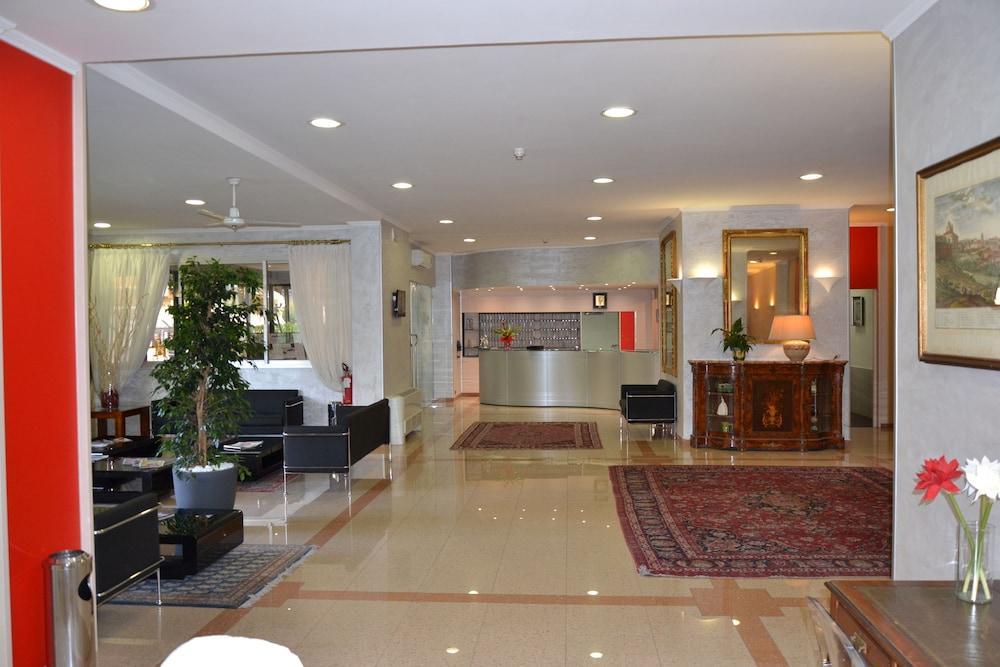 רומא Hotel Marc'Aurelio מראה חיצוני תמונה