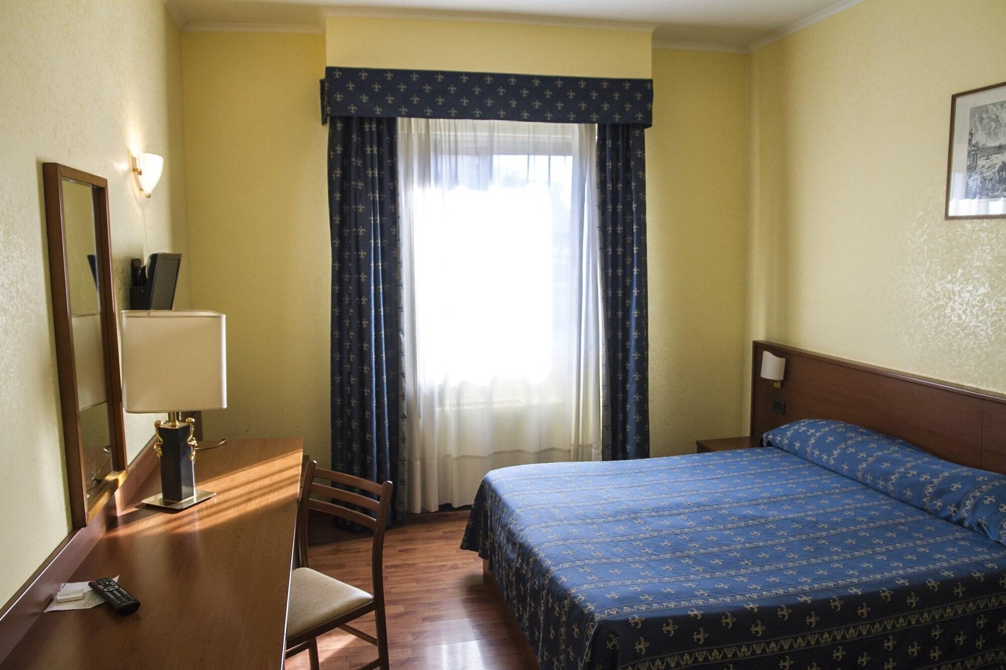 רומא Hotel Marc'Aurelio מראה חיצוני תמונה