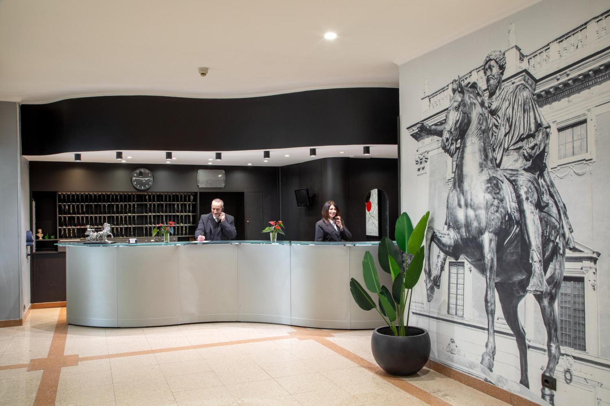 רומא Hotel Marc'Aurelio מראה חיצוני תמונה